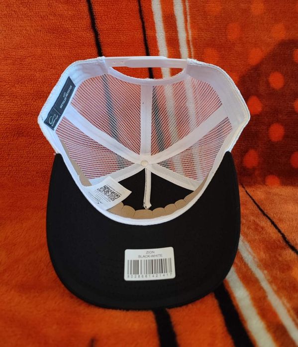 Оригінал. Тракер Atlantis Італія кепка з сіткою супер пропозиція