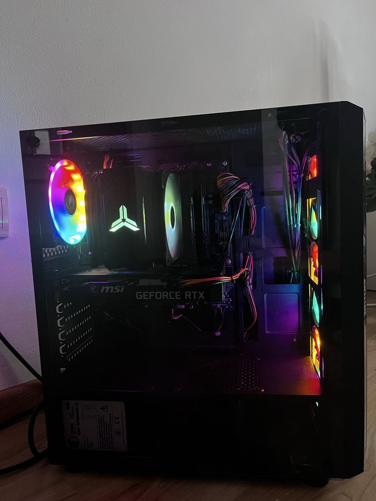 Komputer gamingowy i5-12400F + RTX 3060 + 32 GB RAM – gotowy do pracy!
