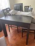 Mesa extensivel + 6 cadeiras