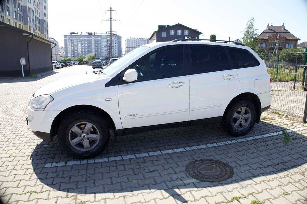 Продам SsangYong Kyron 2012