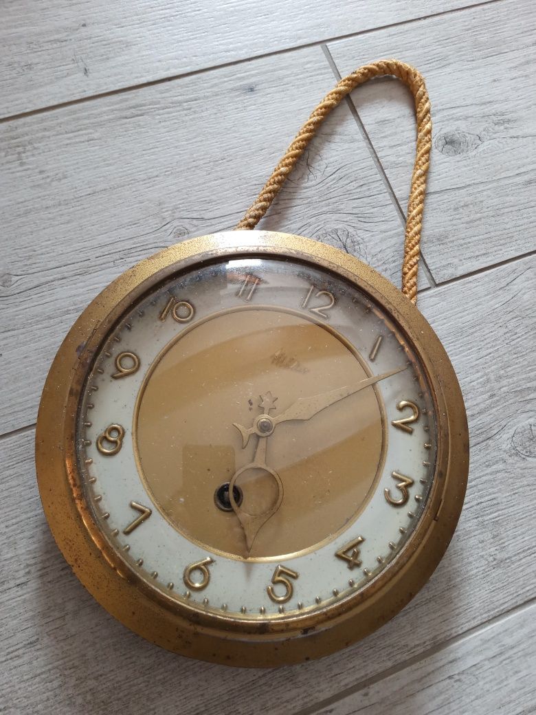 Piękny zegar stary wiszący vintage