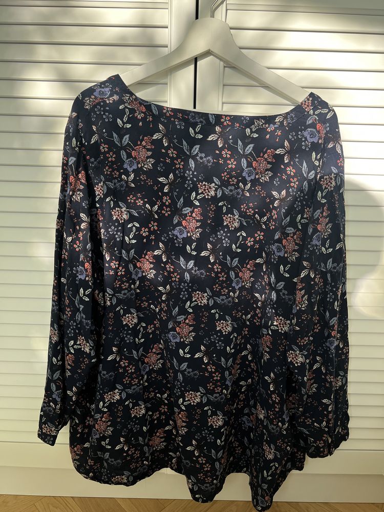 Bluzka C&A Yessica oversize granatowa w kwiaty L koszula