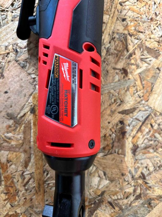Milwaukee M12 Zestaw combo 5 narzędzi plus 2x aku