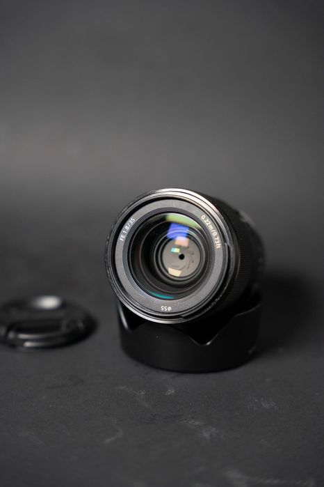 Sony 35mm 1.8 FE