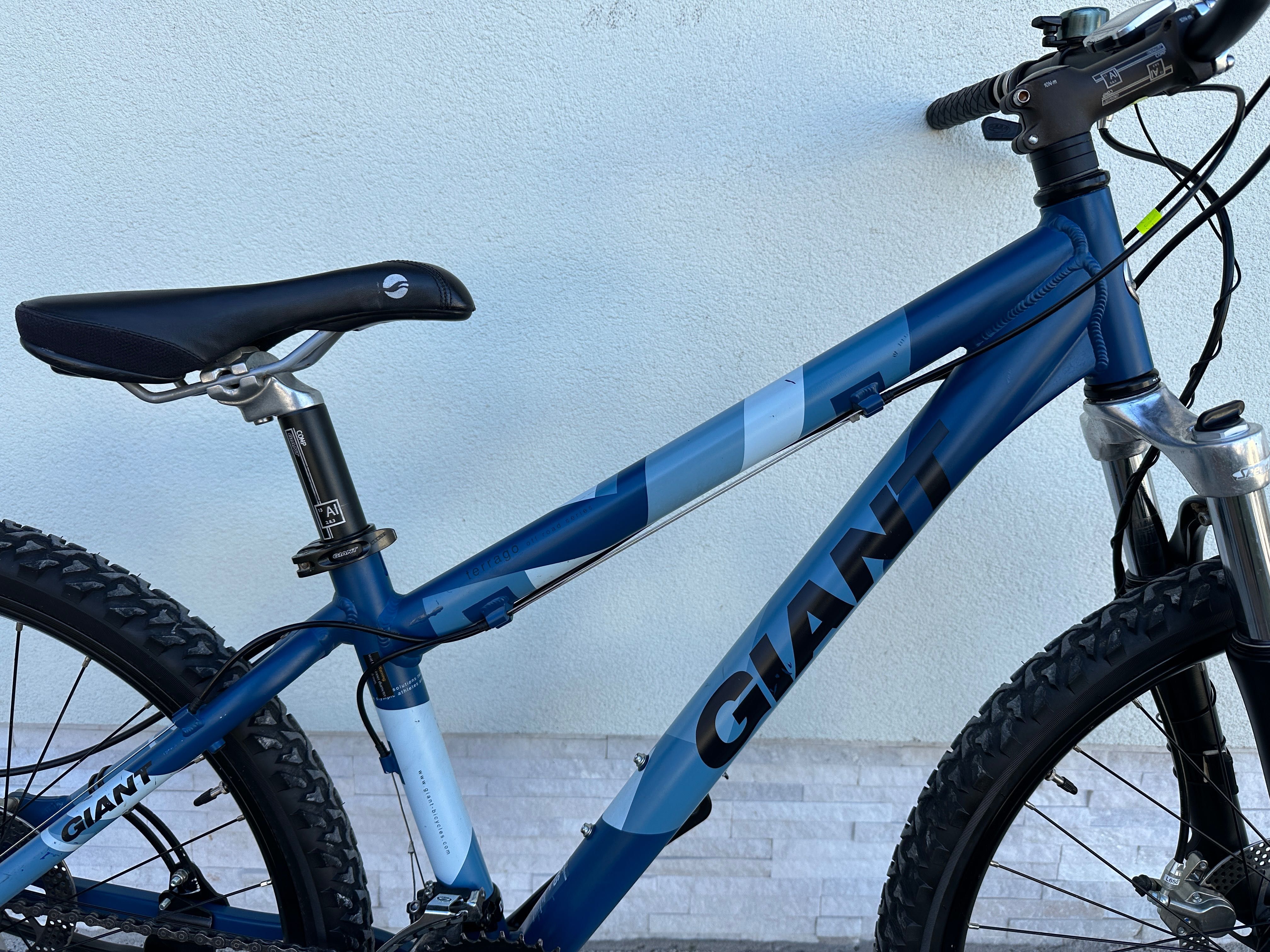 Rower GIANT - Mtb, koła 26, Deore, hamulce hydrauliczne, rama XS