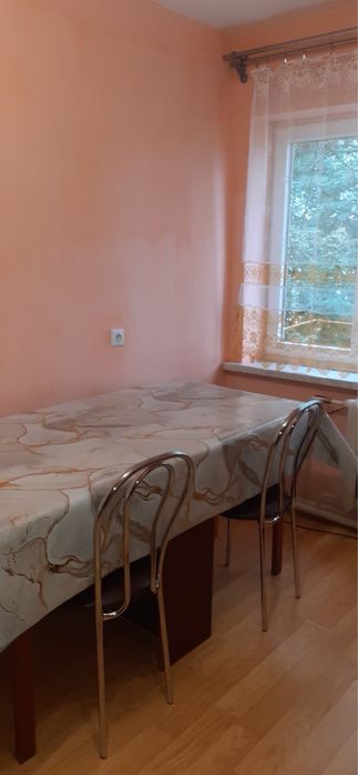 Оренда кімнати в гуртожитку