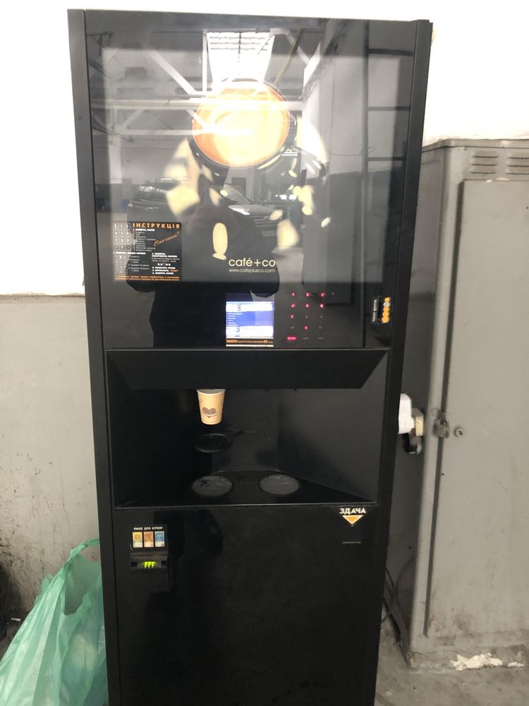 Продам кавовий автомат Spengler кава кввомат вендинг