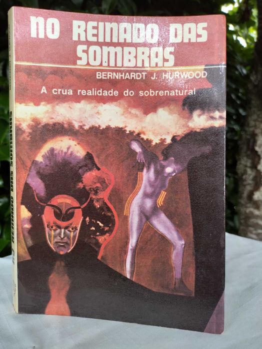 No Reinado das Sombras (Bernhardt J. Hurwood)