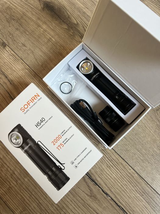 Latarka Sofirn HS40 czołówka