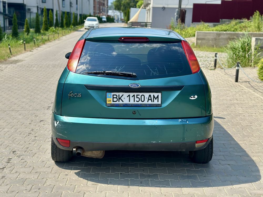 Продам Ford Focus 1998 рік,1.6 Бензин.