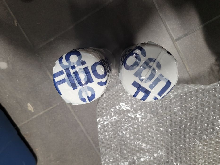 Spray izolacyjny Flugger 2 sztuki