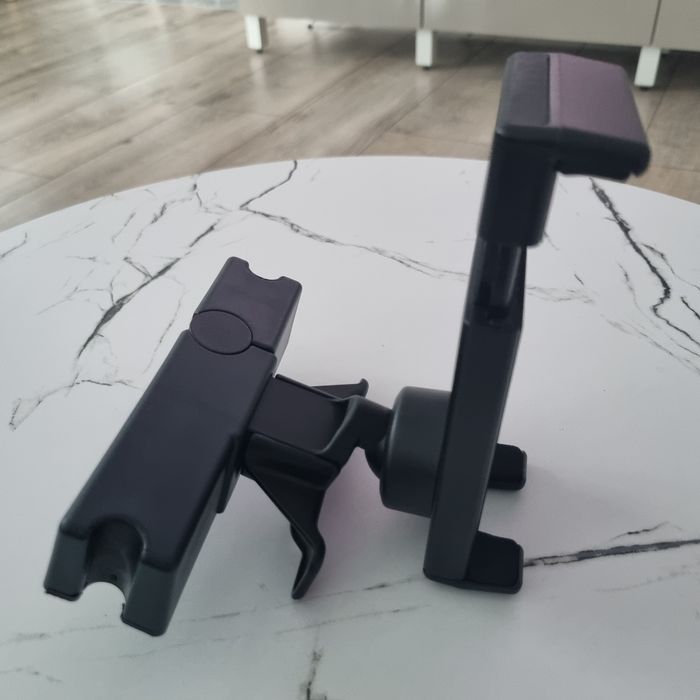 Oryginalny uchwyt Smart Holder na multimedia z adapterem do Skoda