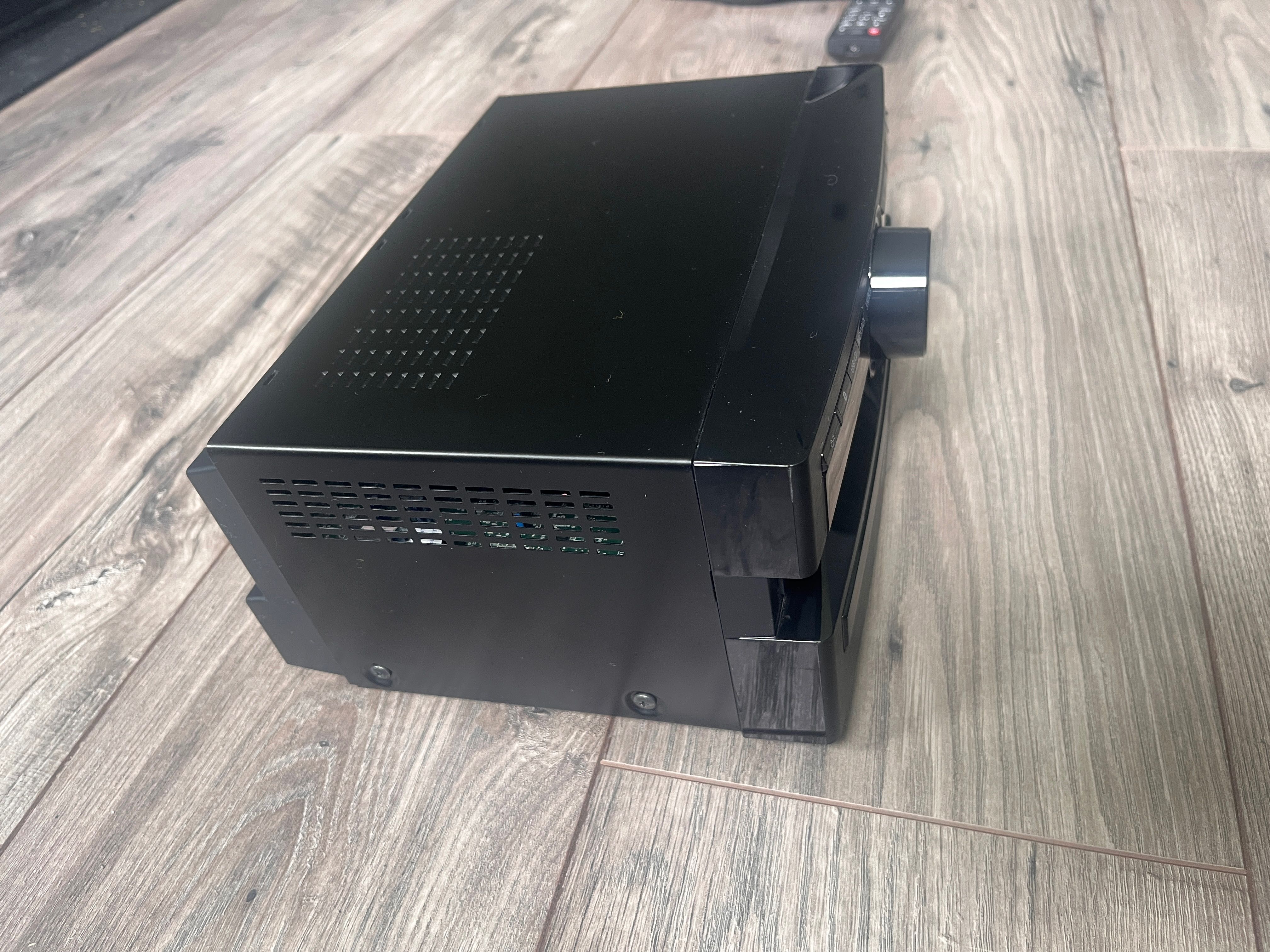 Panasonic SC-UX100