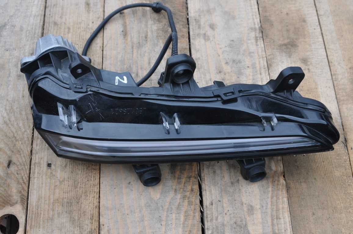 Halogen  LED DRL Peugeot 208 II 2008  19-23r  oryginał lewy