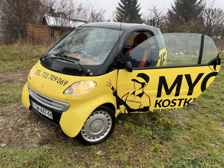 Smart, smart fortwo, maluszek, reklama, baner, auto miejskie