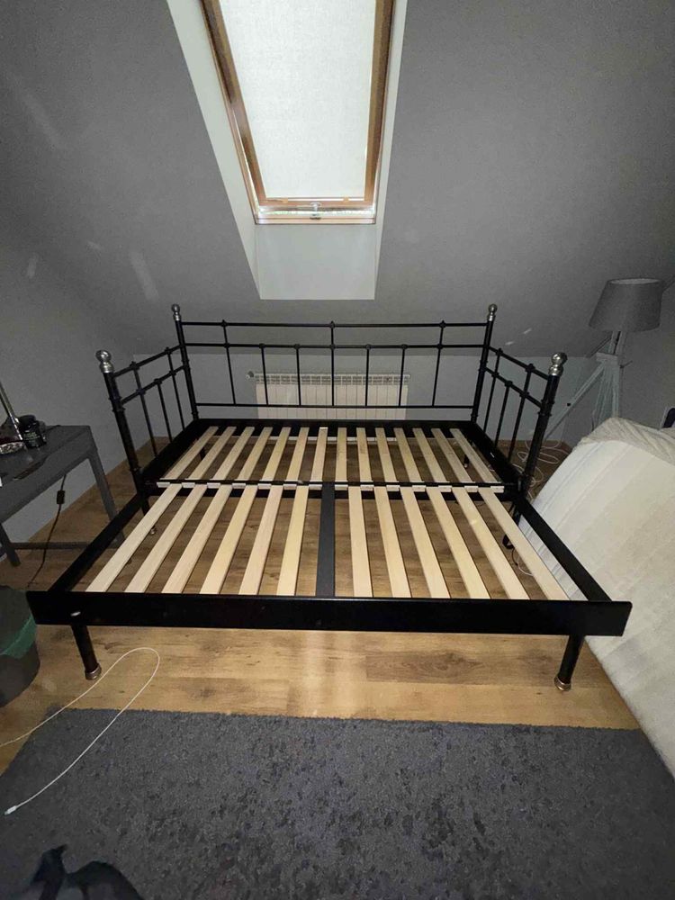 Łóżko Ikea SVELVIK