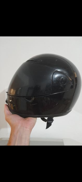 Capacetes moto usados.