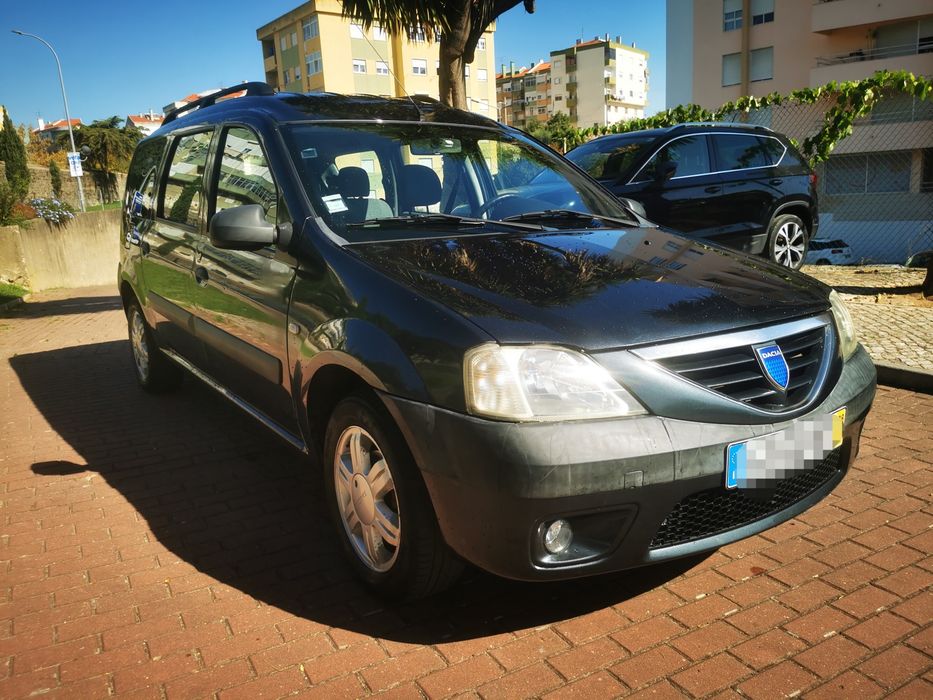 Dacia Logan 1.5dci de 7Lugares com Bola de reboque(Diesel)de 2008