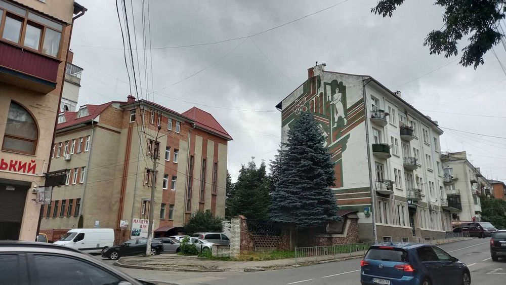 Продаж/оренда торгового приміщення в центрі міста Калуш, 145м2