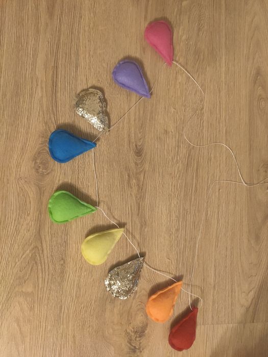 Dekoracja ozdoba pokój dziecięcy krople filcowe kolorowe