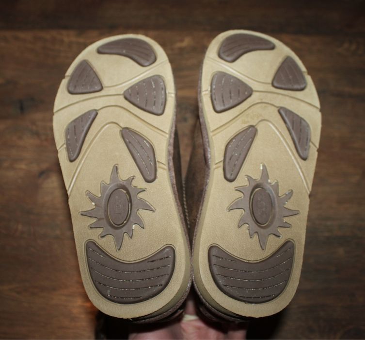 Угги UGG кожаные 37 размер