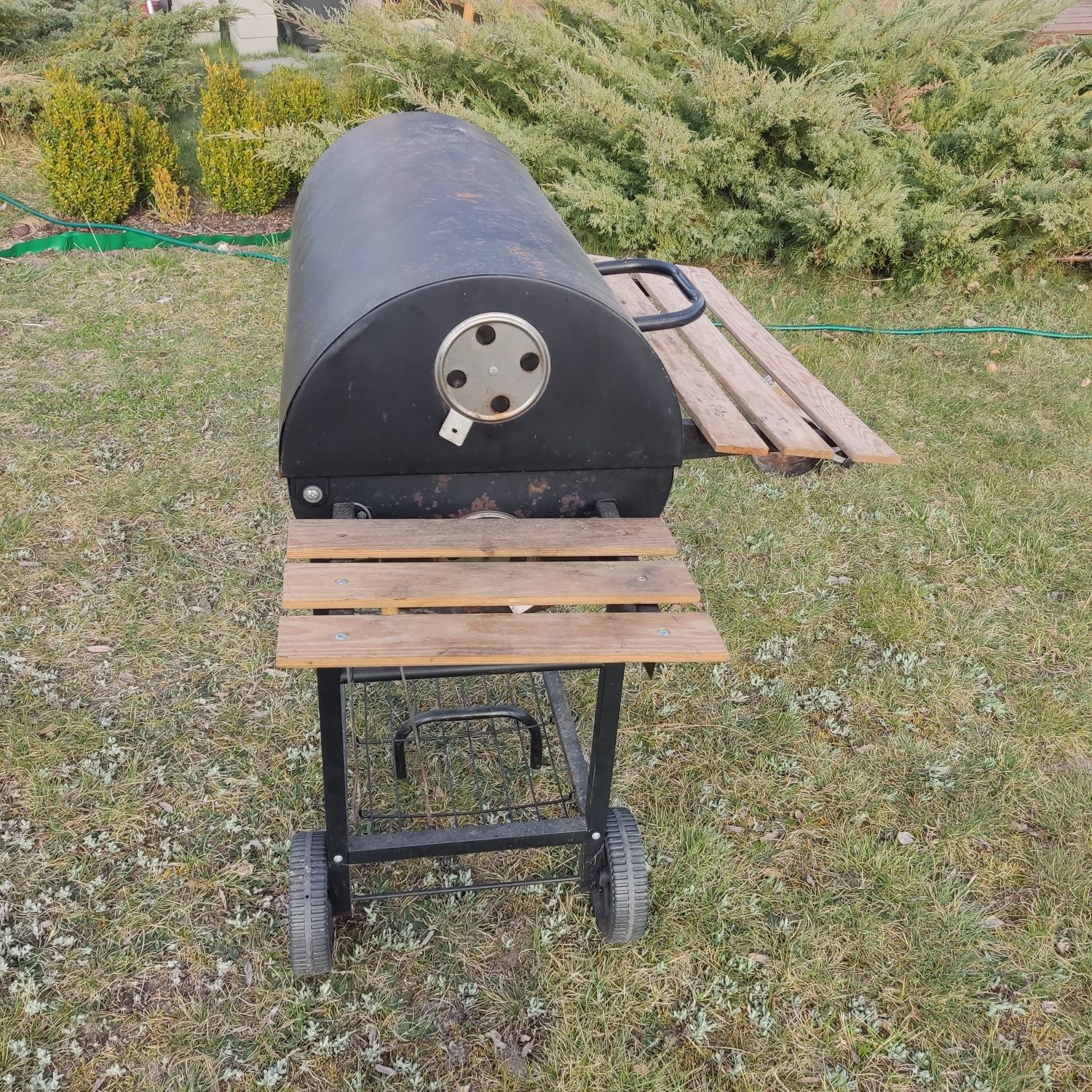 Grill węglowy duży