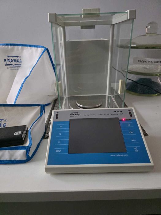 Waga analityczna elektroniczna Radwag