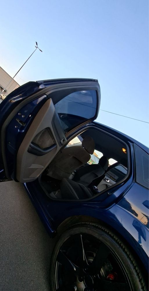 Ford Focus mk2 Ghia 1.6 benzyna 115km/ pakiet Ms Design