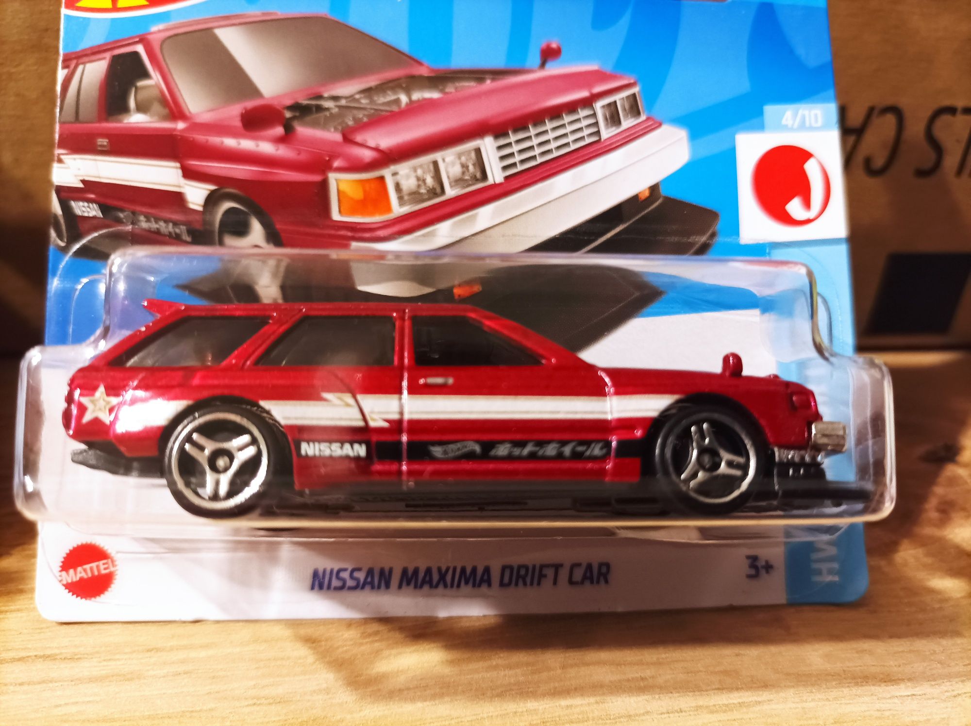 4 modele Hot Wheels kultowych samochodów japońskich