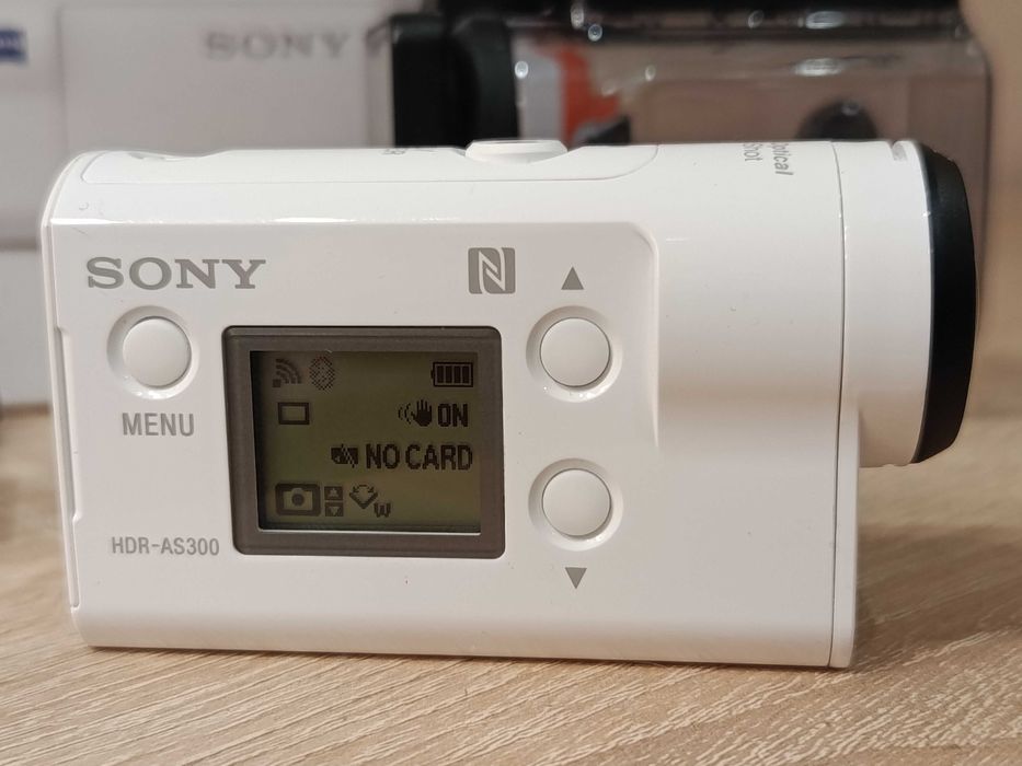 Єкшен камера sony hds-as300 (повний комплект)