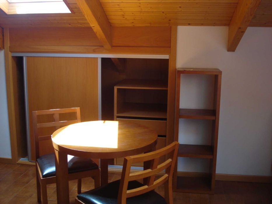 Celas, StudioT0 mobilado,junto Pingo Doce Celas, Hospitais, disponível