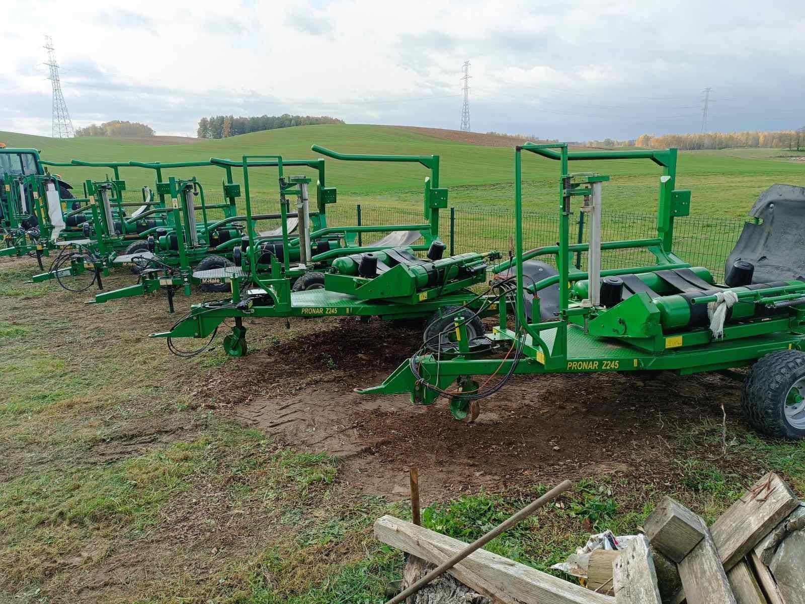 Owijarka samozaladowcza metal fach z-577 mchale 991 pronar