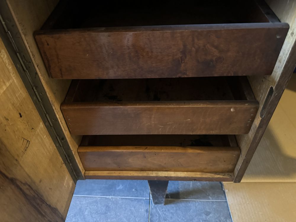 Biurko projekt M. Puchała stolik gabinet 1950 vintage retro PRL biurko