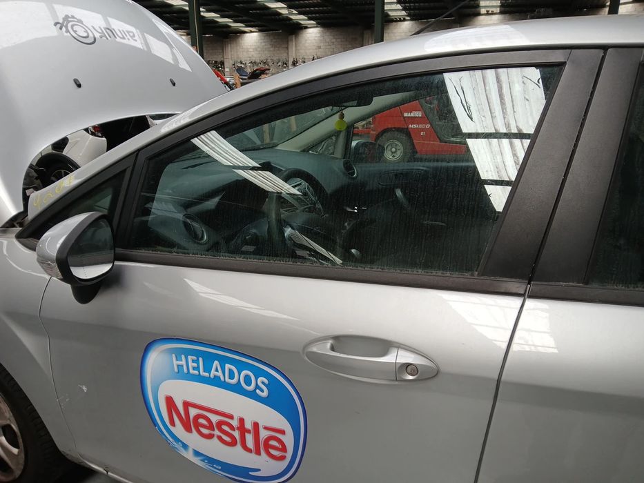 Porta frente esquerda FORD Fiesta VI (CB1, CCN)