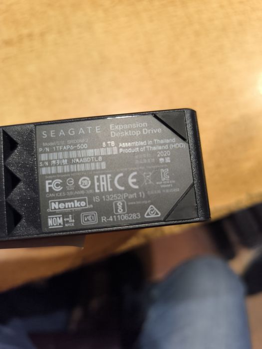 Зовнішній жорсткий диск Seagate Expansion Desktop Drive 8 Tb