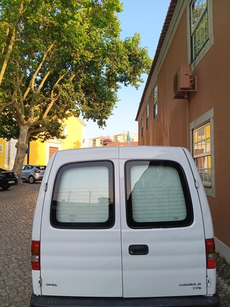 Opel Corsa Combo 1.7 D 2000 vendo