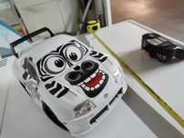 Carro Telecomandando