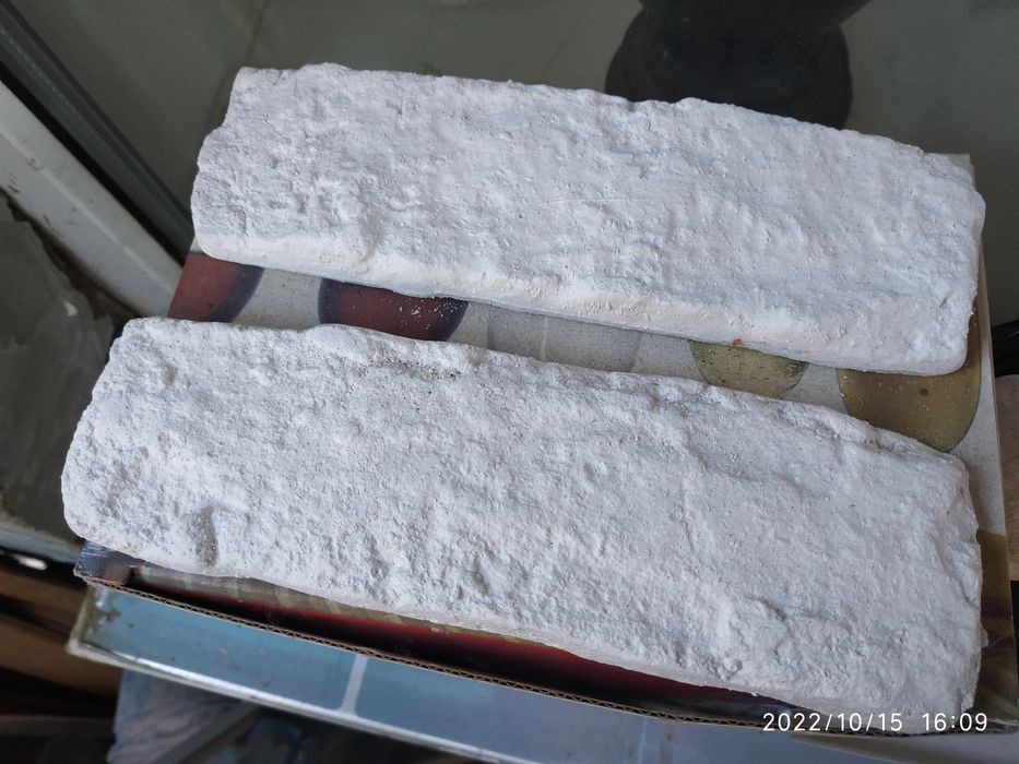 Продам кирпичики