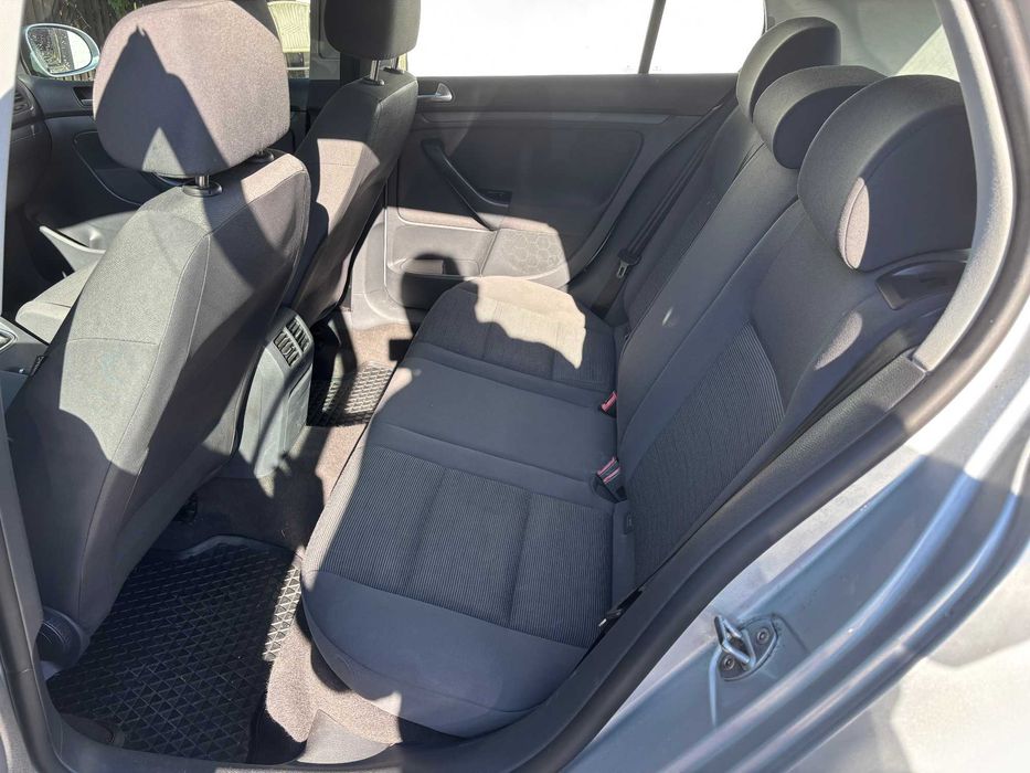 VW GOLF V*1.9TDI 105KM*BKC*5dr*Klimatronik*oryg. przebieg*z Niemiec