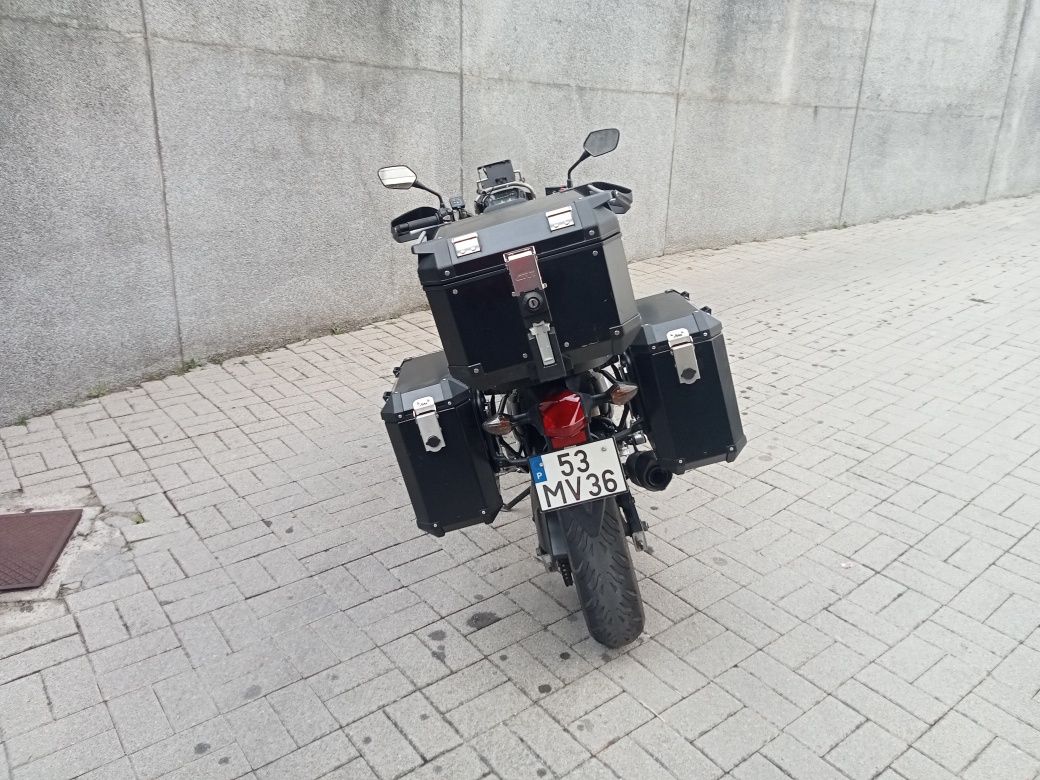 Mota Honda NC X 700