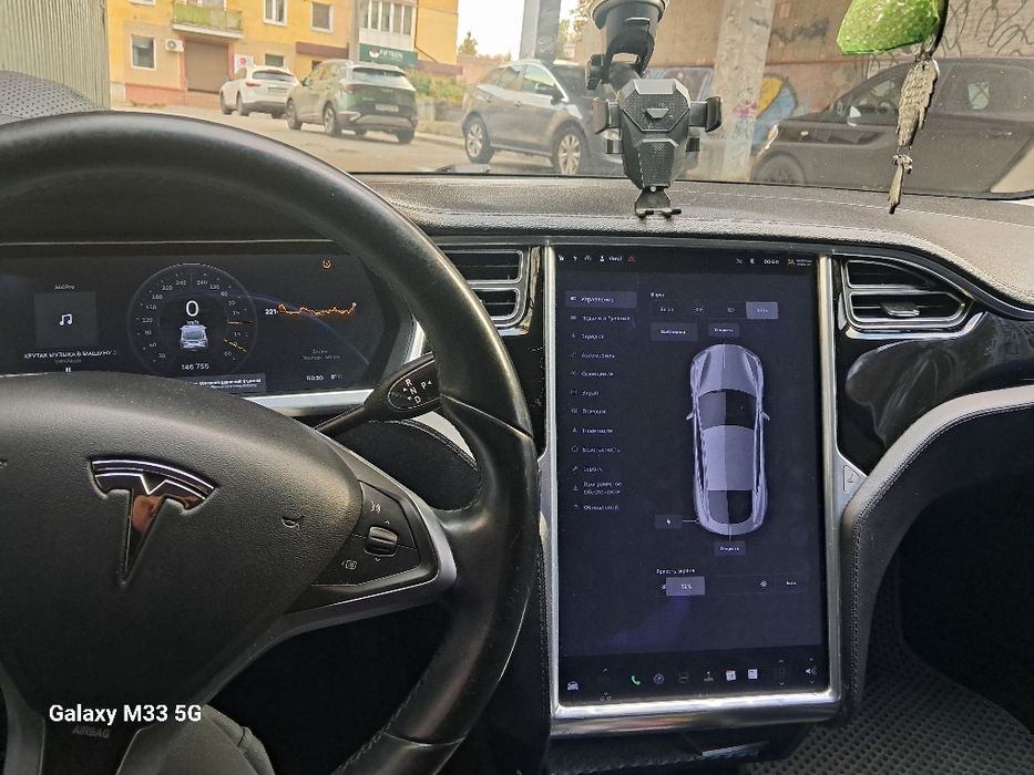 Tesla S , простая продажа , обмен