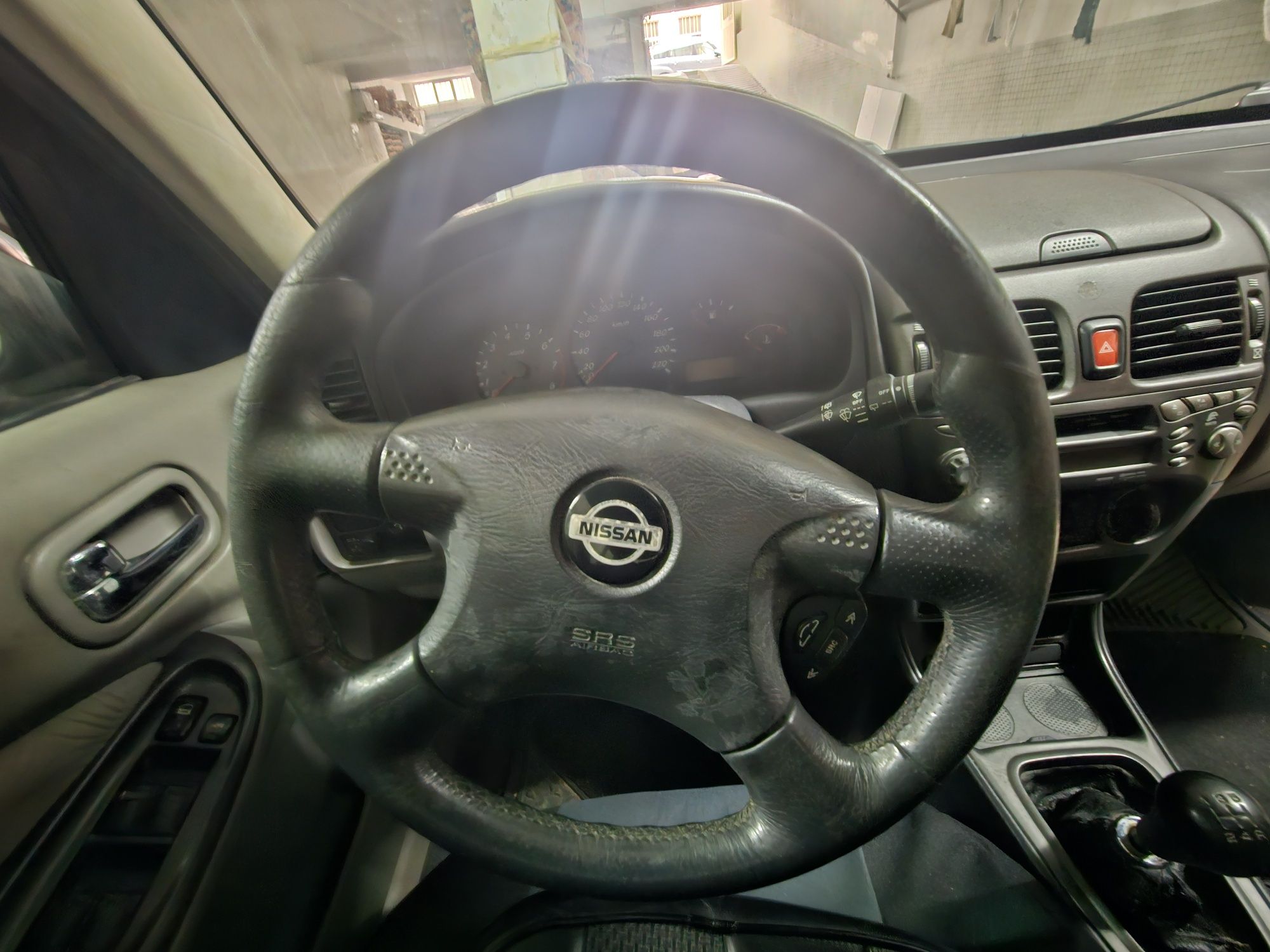 Nissan Almera Gasolina