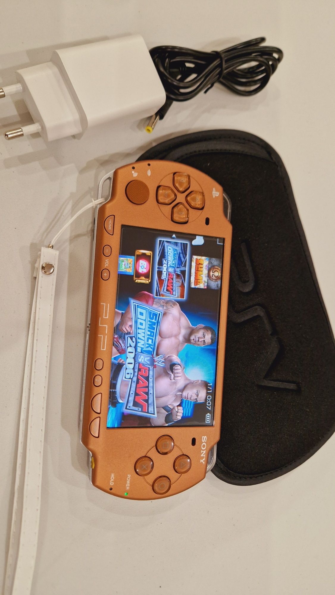 Sony PSP 2000 64гиг с играми 130шт
