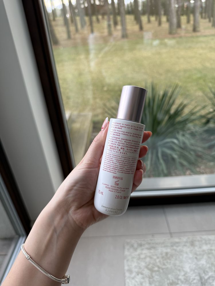 Emulsja do twarzy Claris Bright Plus Emulsion Hydrante 75 ml