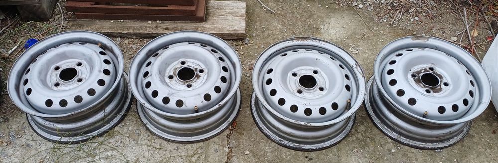 Продам зимову гуму та диски R13, Kapsen