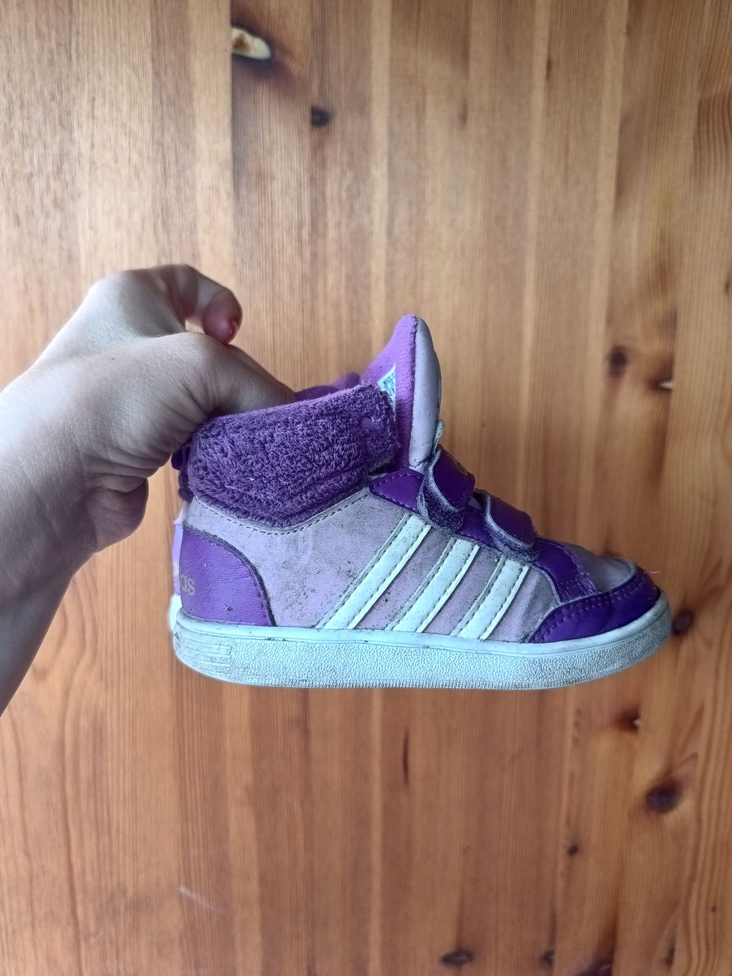 Ocieplane adidaski z jednorożcem, r. 24