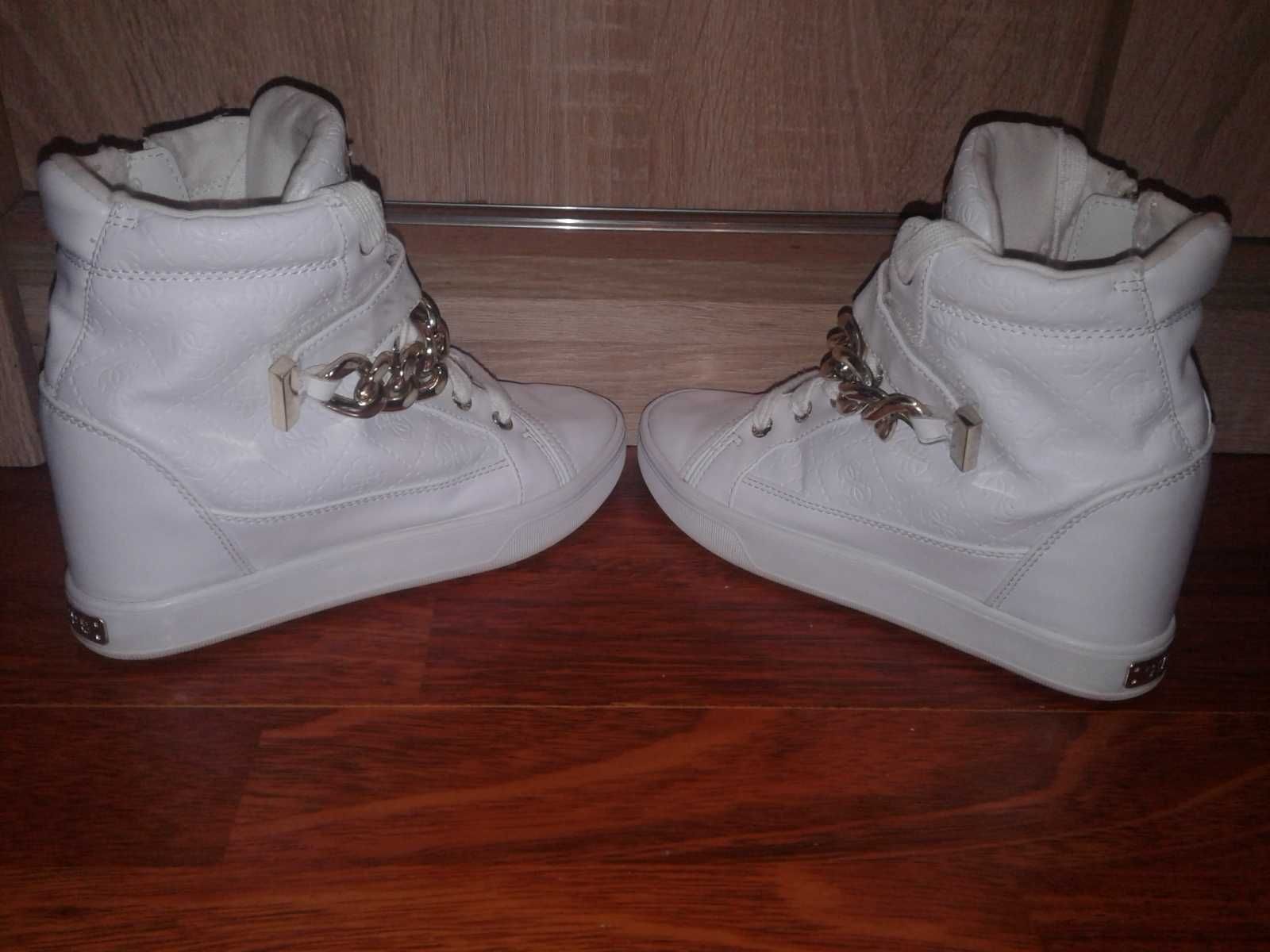 Buty Damskie Białe Guess Rozmiar 35