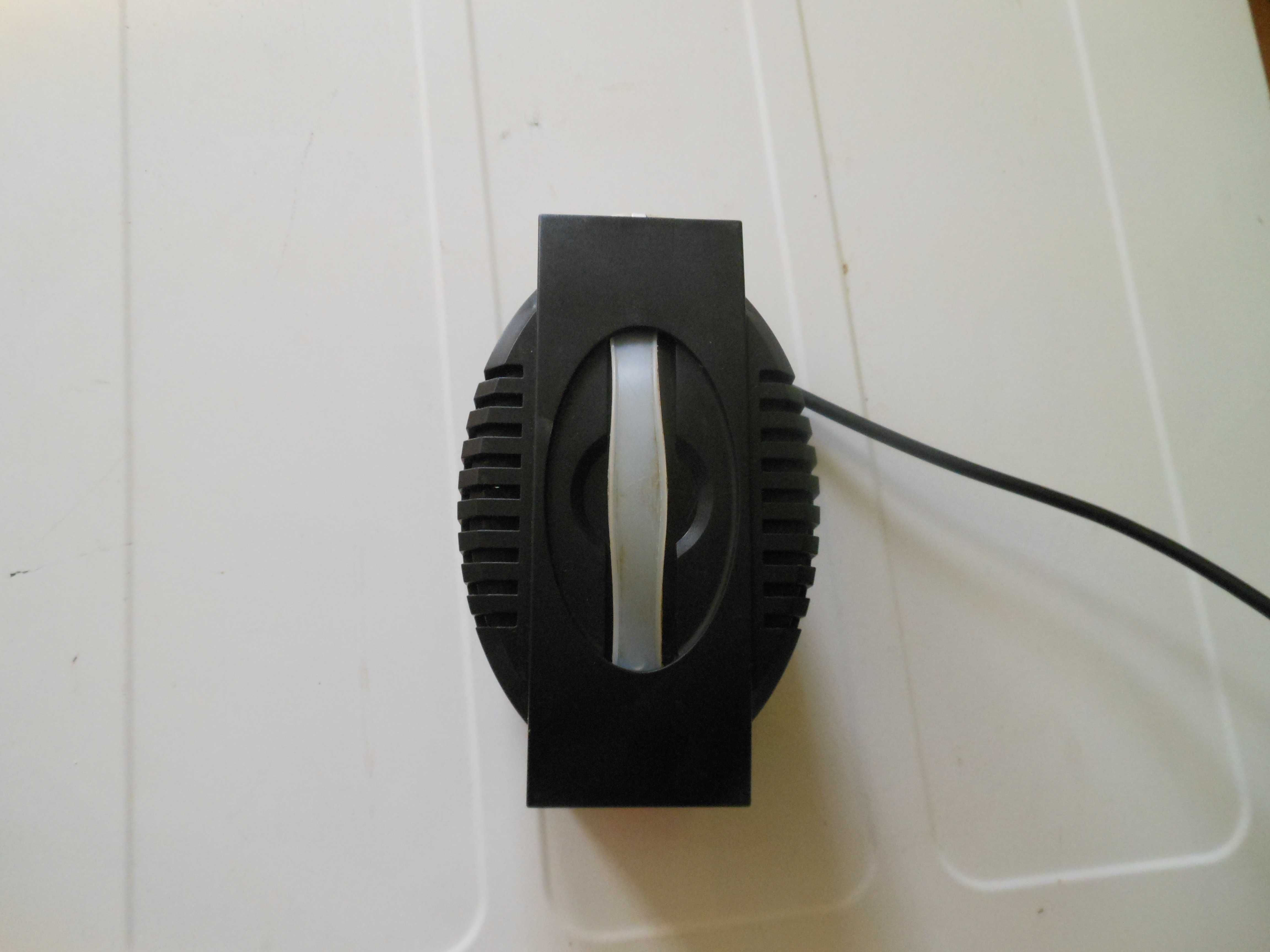 Стабилизатор напряжения Luxeon AVR-500D