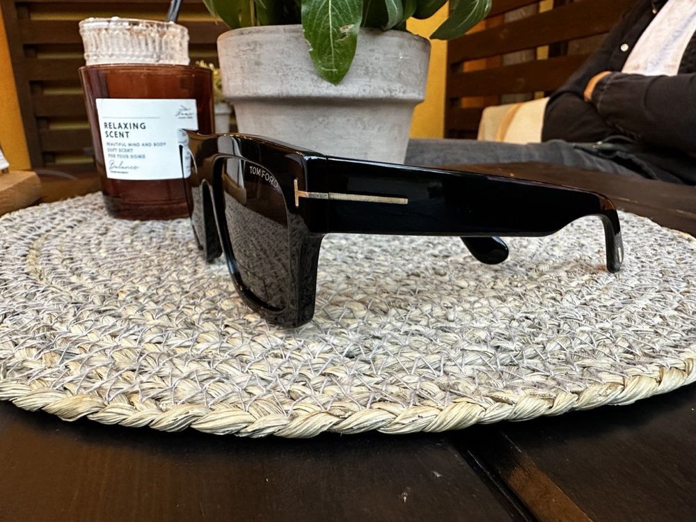 Стильні Сонцезахисні окуляри Tom Ford