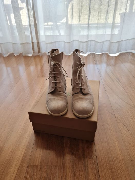 Botins em pele da Nobrand